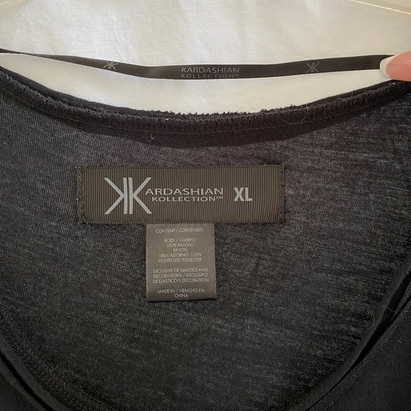 Kardashian Black Shirt Women's Size: X-Large - Picture 6 of 6